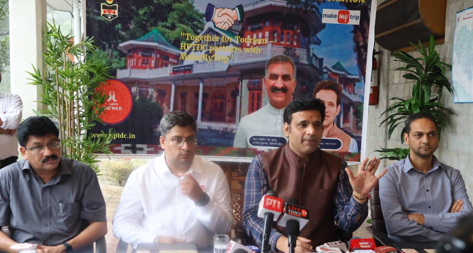 एचपीटीडीसी के होटल अब मेक माई ट्रिप पोर्टल पर दिखेंगे: बाली